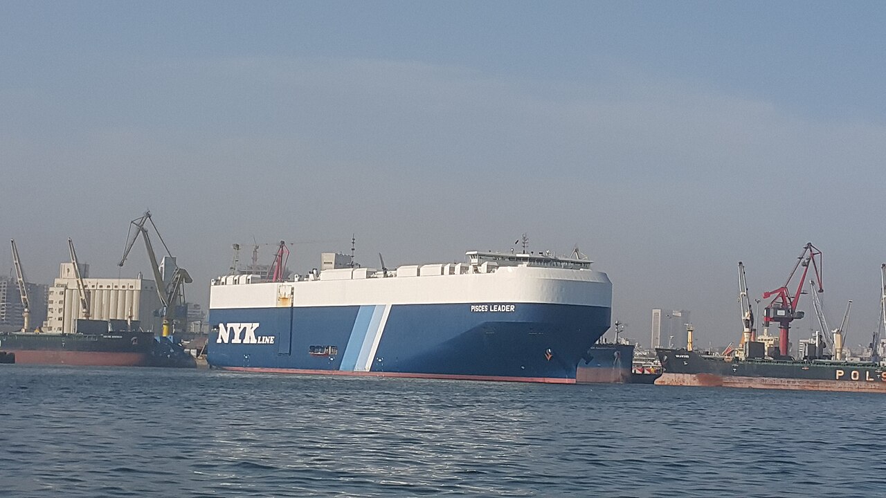 COSCO Shipping delivers China’s first domestically built 88,000-cbm VLGC