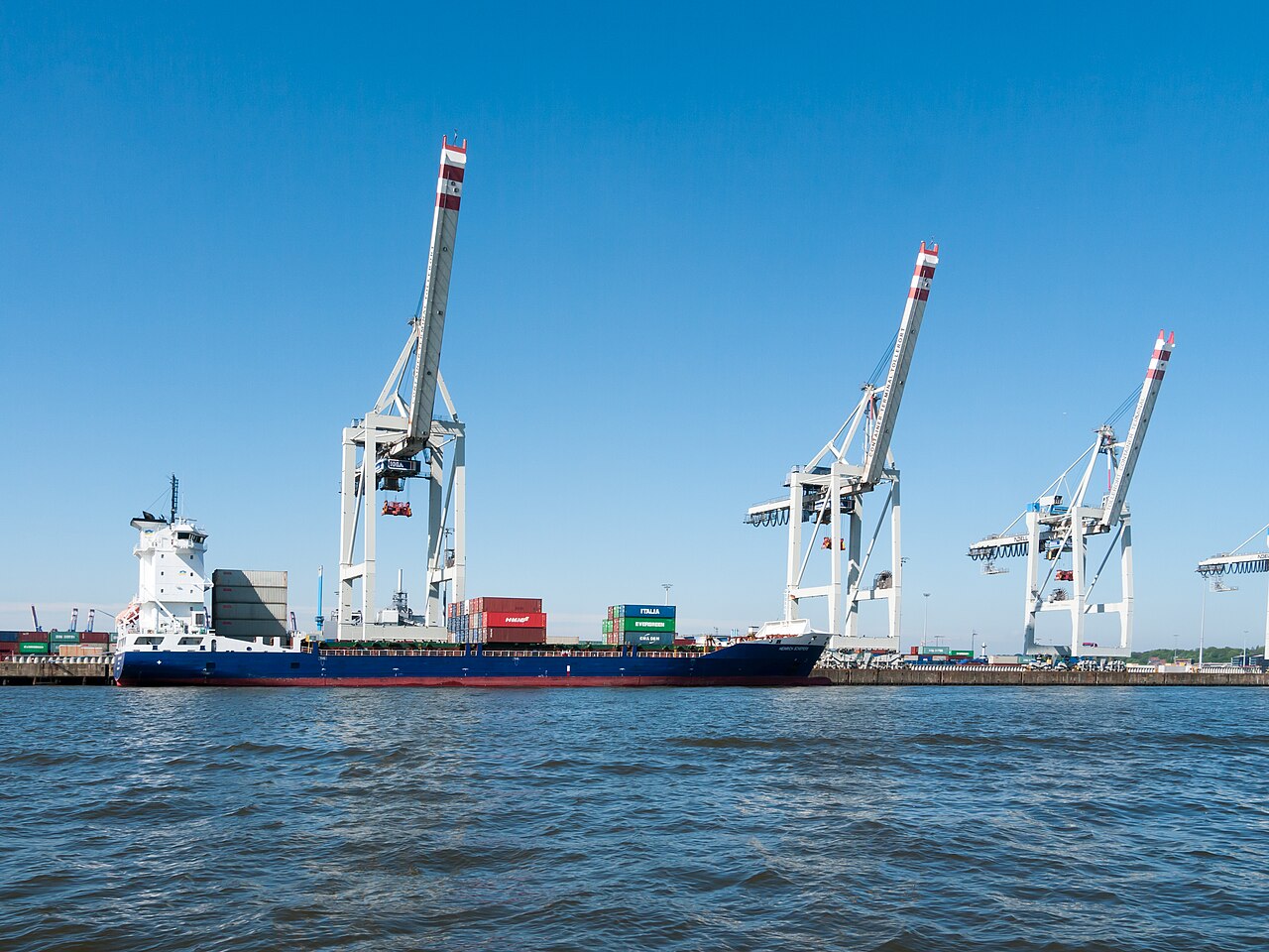 Hapag-Lloyd expands DP World partnership to support African growth