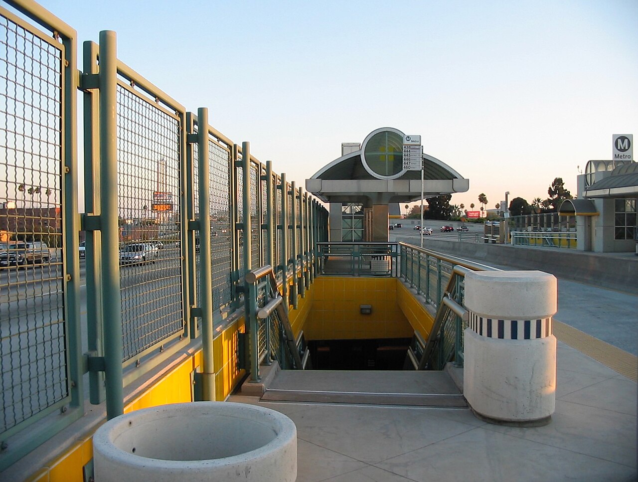 Long Beach adds three zero‑emission measures to port cooperative pact