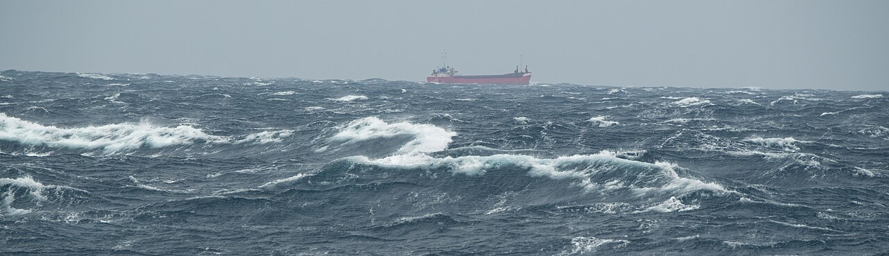 Navios Maritime Partners Takes Delivery of LNG and Methanol-Ready Tanker