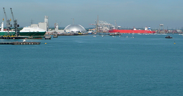 New LNG Carrier Named in South Korea for Diamond Global Energy