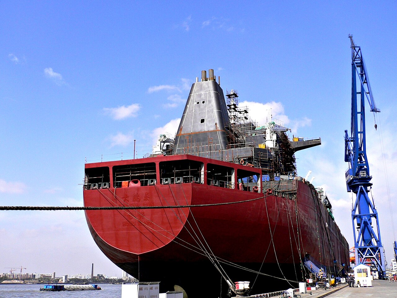 NYK Completes Acquisition of 50% Stake in Avenir LNG From Stolt-Nielsen
