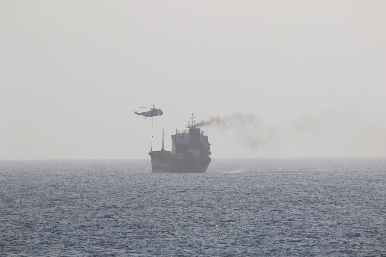 Oil prices remain volatile amid US-Iran talks and Hormuz tensions