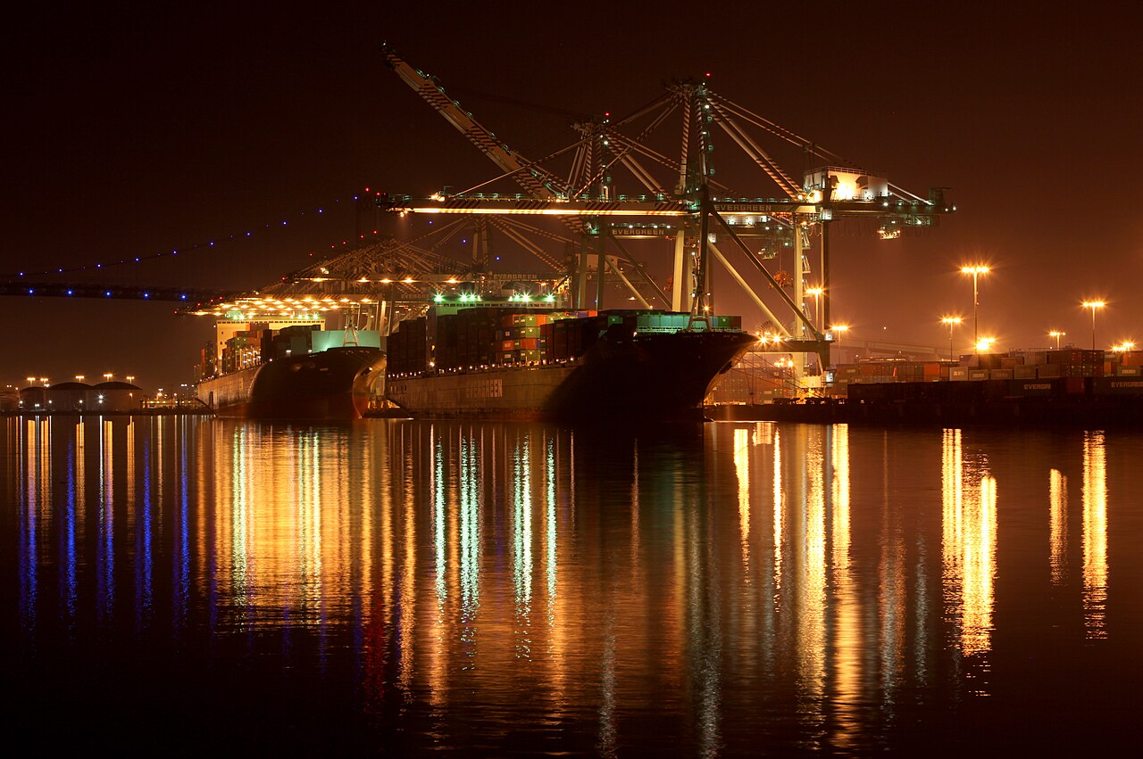 Port of Los Angeles posts second‑busiest July, edging toward the million‑TEU mark
