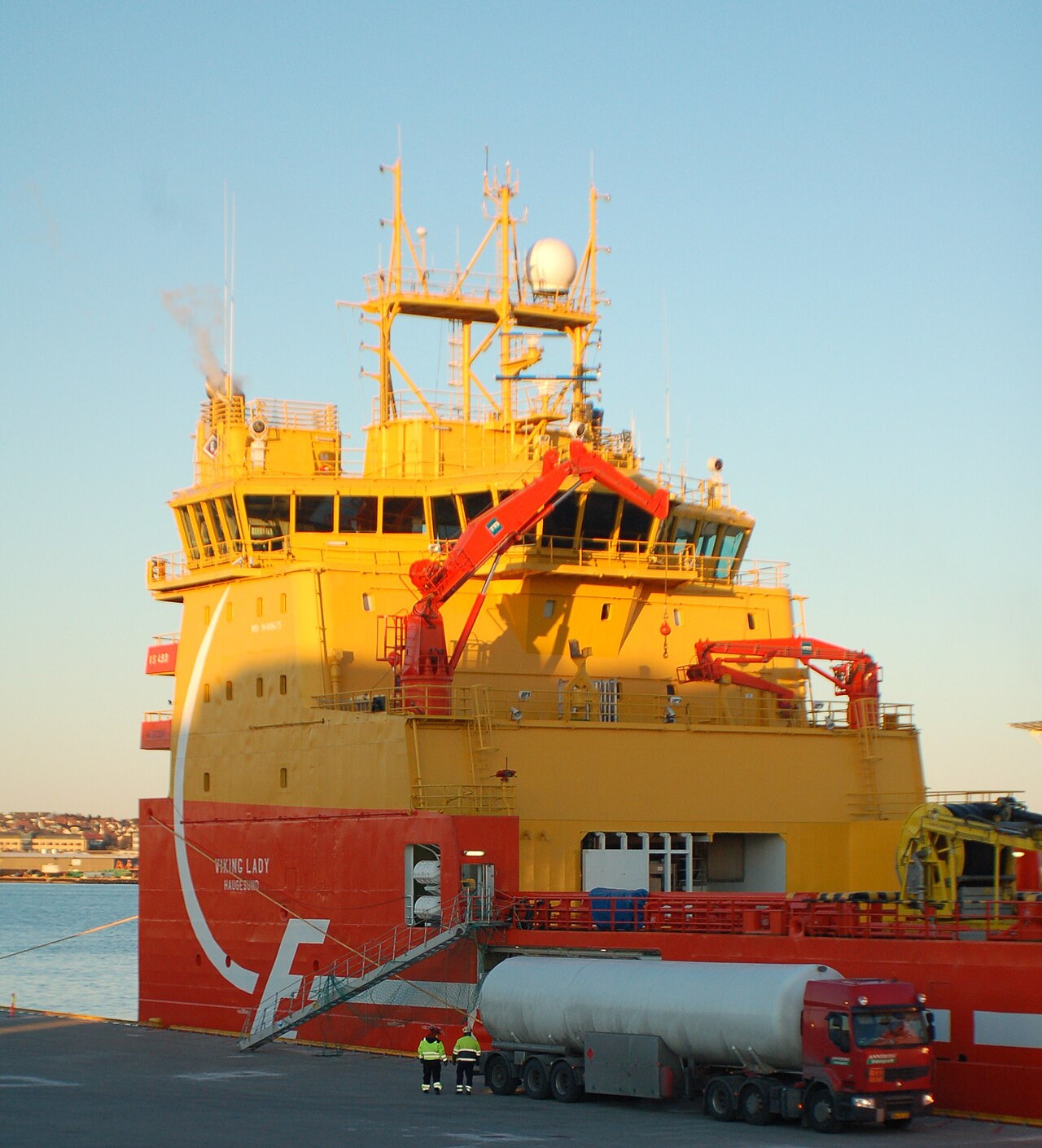 Titan and Sogestran Agree Long-Term Charter for New LNG Bunker Vessel