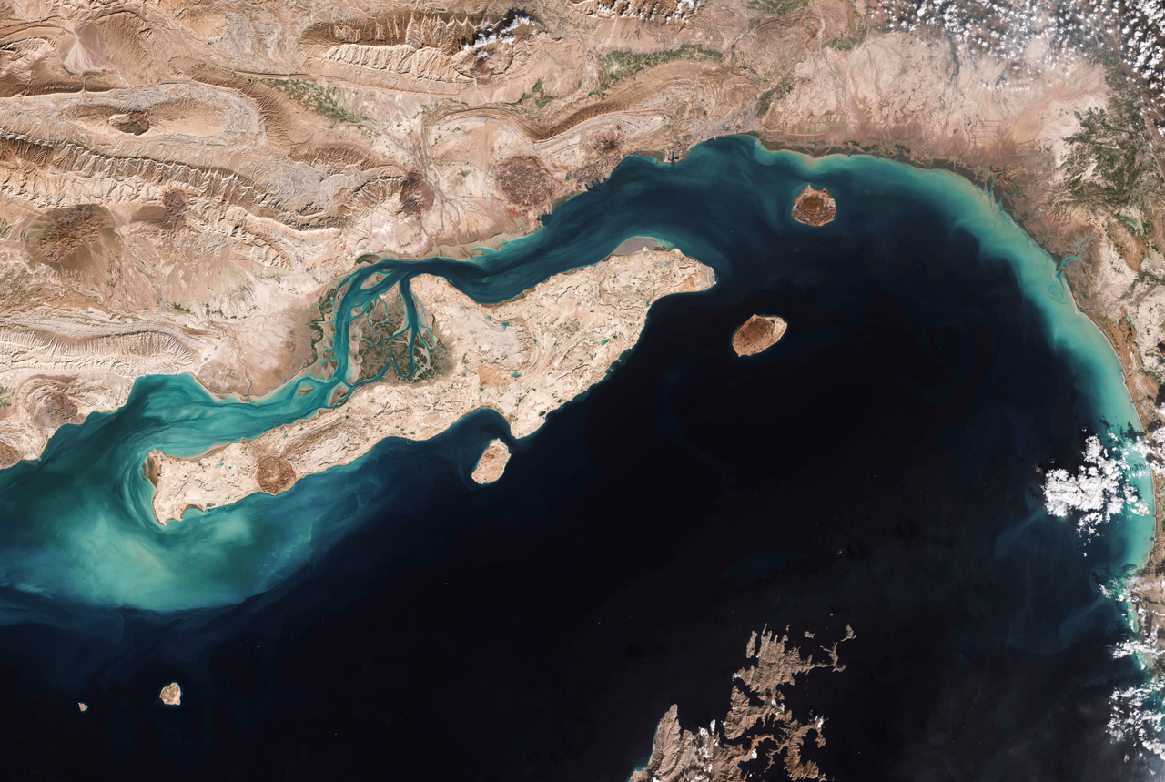UAE condemns Iranian attack on ADNOC vessel in Strait of Hormuz