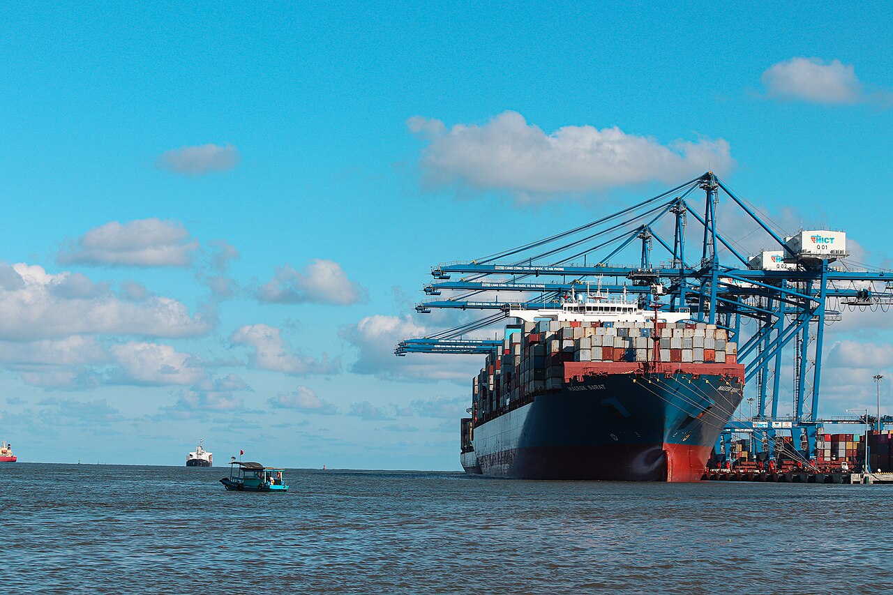 US container import peak winds down after tariff-driven rush